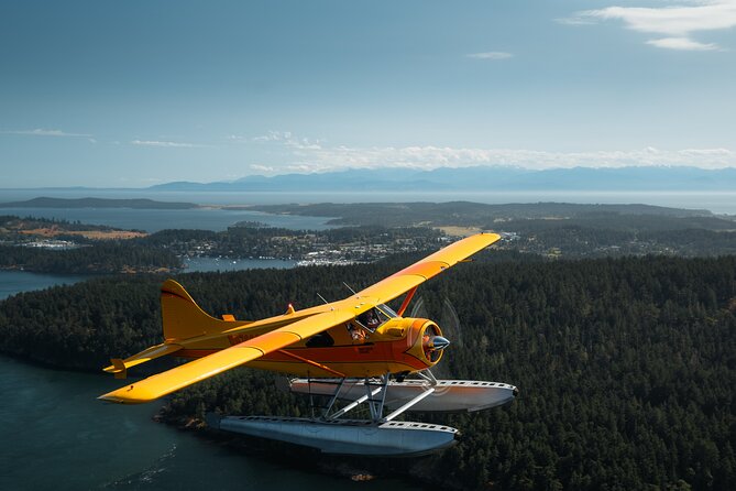 3 Hours San Juan Island Seaplane Tour from Seattle - Your route over Puget Sound and the Seattle skyline