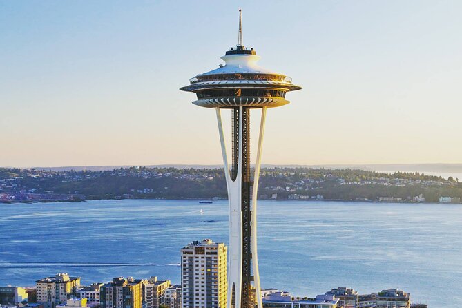 5-hour Seattle and Suburbs Attractions Tour - Marymoor Park: 640 acres of trail and lake air