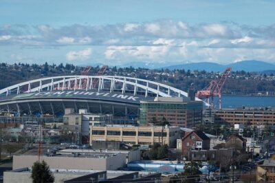 Arrival Private Transfer: Seattle Airport SEA to Seattle in Luxury SUV - The 60-minute wait time that can save your day