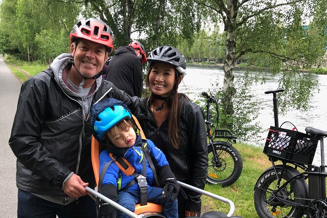 Bike Tour Seattle. 5 star Electric Bike Tour Seattle's waterways - Waterways first: what this Seattle e-bike tour really delivers