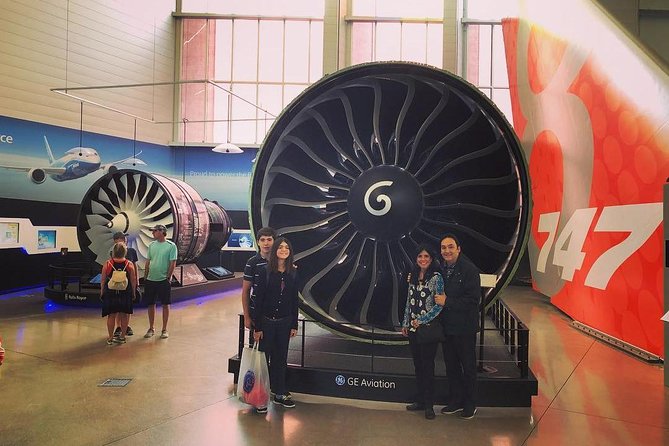 Boeing Factory Tour (Private Tour) - Price and value: what $900 per group really covers