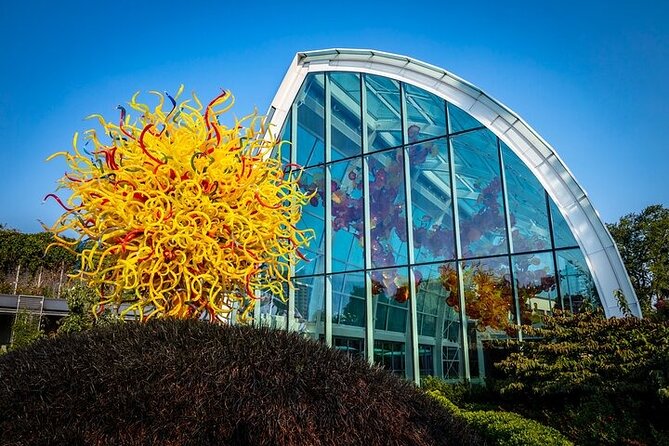 Chihuly Garden and Glass in Seattle Ticket - Stop 1: The Garden and Glasshouse (Where the Time Disappears)