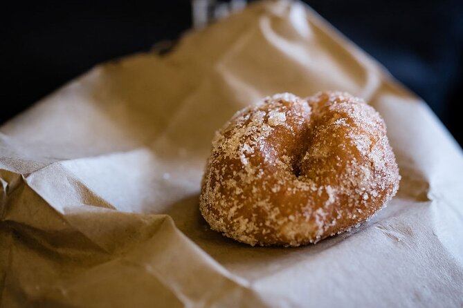 Coffee Crawl & VIP Morning in Pike Place Market - Mr. Waffle and the Final Hour of Pike Place Bites