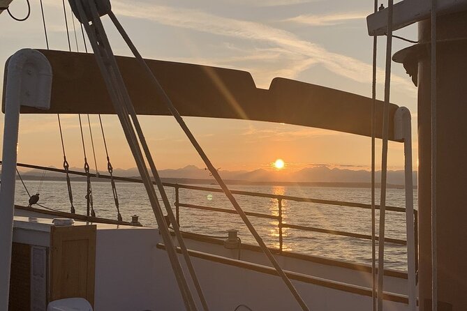 Evening Colors Sunset Sail Tour in Seattle - Price and value for a 2-hour sunset cruise