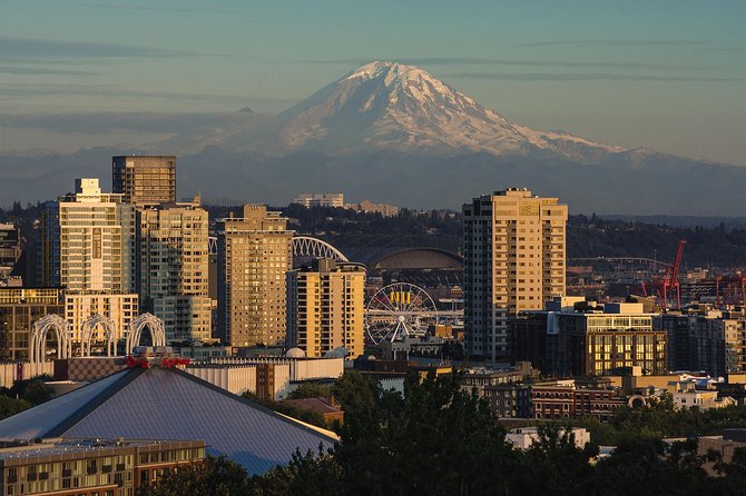 From Seattle: Private Seattle City Tour - What makes the guides stand out (and why you should care)