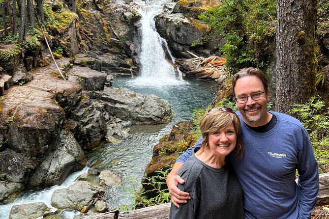 From Seattle: Private Tour to Mt. Rainier - Paradise: Where the Trails Start (2 Hours and a Remodeled Visitor Center)