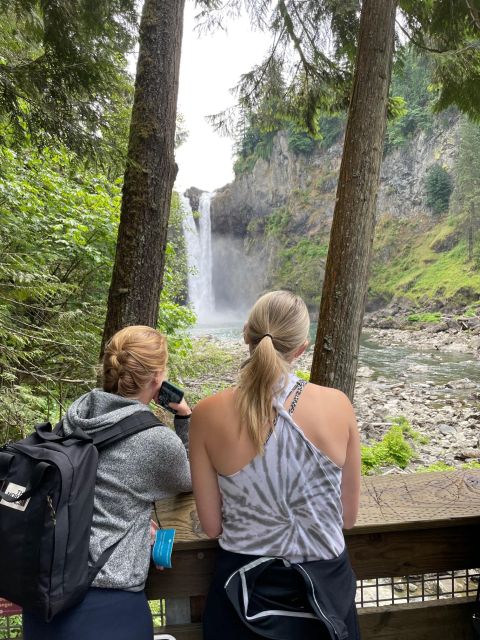 From Seattle: Snoqualmie Falls and Wineries Tour w/ Transfer - Lake Washington floating bridge: the drive you don’t skip