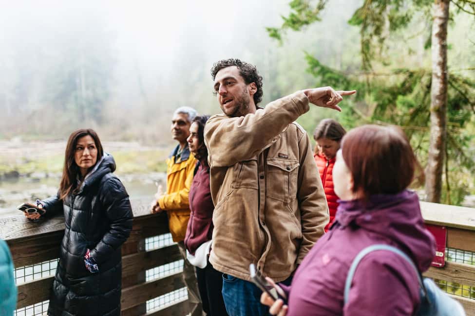 From Seattle: Visit Snoqualmie Falls and Hike to Twin Falls - How the guide makes the difference on the trail
