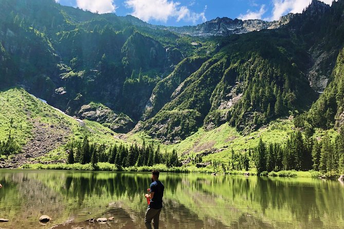 Hike the Gorgeous Trails in Washington - Falls days: Snoqualmie, Wallace, and Bridal Veil