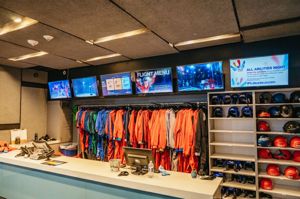 iFLY Seattle First Time Flyer Experience - Who iFLY Seattle is best for