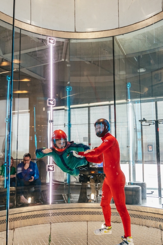 iFLY Seattle First Time Flyer Experience - Your 2-minute freefall in a controlled 185 mph stream