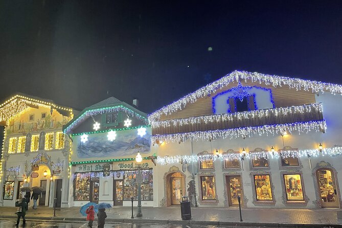 Leavenworth Christmas Lights Tour from Seattle - Pickup to Bellevue: how the first stretch sets the mood