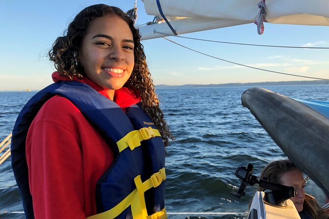 Mid-Day & Sunset Sailing on Seattle's Majestic Puget Sound - Wildlife spotting: seals, and the occasional dolphins moment