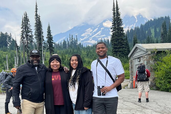 Mount Rainier Private Full Day — Sprinter Van or SUV - Sunrise Point at 6,400 feet: near-360-degree Cascade views