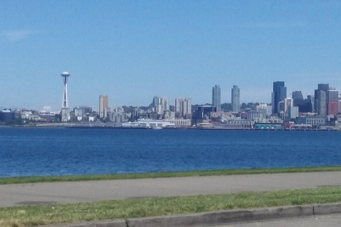 Native Culture - Suquamish and Chief Seattle - Bainbridge Island: one hour to reset and eat by the water