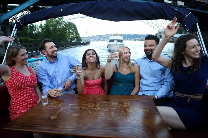 One Hour Social Sightseeing Cruise - BYOB! - Key things to love about this Lake Union cruise