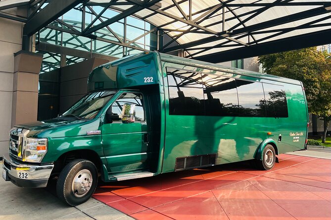 One-Way Transfer: SeaTac Airport Hotels to Seattle Piers 66 & 91 - Timing and Pickup Windows from Sea-Tac Hotels