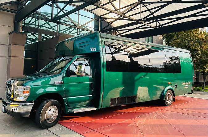 One-Way Transfer: SeaTac Airport Hotels to Seattle Piers 66 & 91 - What $33 Buys You: Luggage, Mobile Ticket, and Less Hassle
