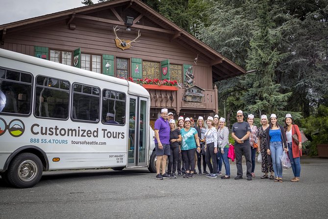 Private Snoqualmie Falls & Woodinville Wine Day Tour from Seattle - Woodinville tasting lesson at Goose Ridge