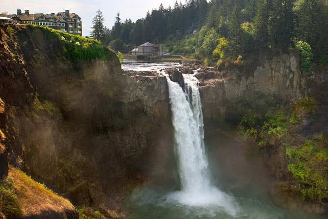 Private Snoqualmie Falls & Woodinville Wine Day Tour from Seattle - Seattle sights during the drive: floating homes and UW stadium views