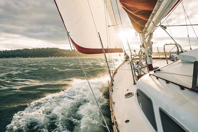 Sail Bainbridge Island & Seattle Waters - Luxury Classic Sailboat - Captain Ben: the calm expertise behind a smooth two-hour sail