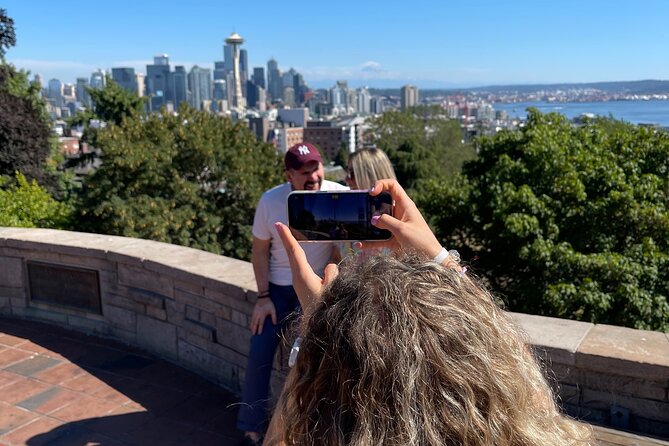 Seattle City Tour 3-Hours (Private Tour) - The Lake Washington Ship Canal Fish Ladder: A Visual Stop for Salmon Stories
