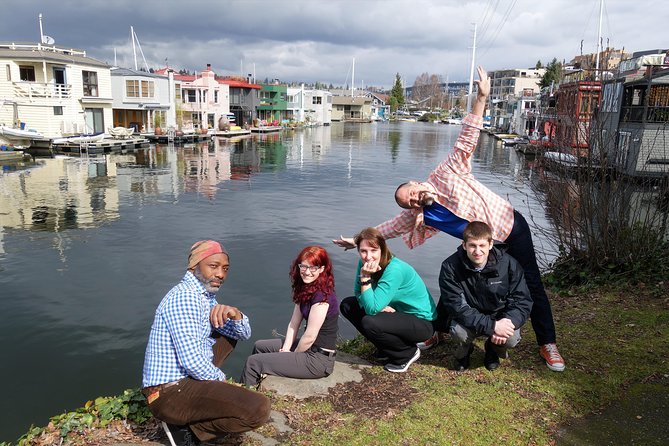 Seattle City Tour - Lake Union Floating Homes: Why This Stop Feels Like Movie Seattle