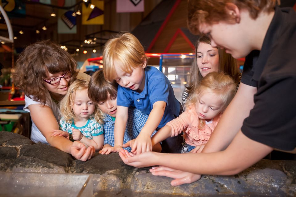 Seattle CityPASS®: Save up to 46% at 5 Top Attractions - Woodland Park Zoo: huge grounds, mixed expectations on animals