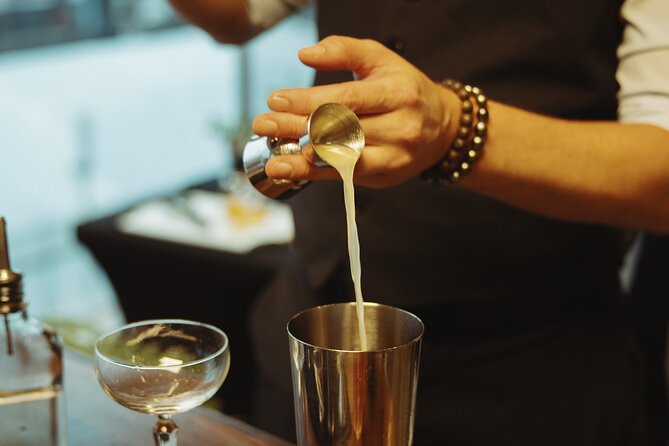 Seattle Hands On Cocktail Class - Tools, technique, and the take-home value for hosting at home