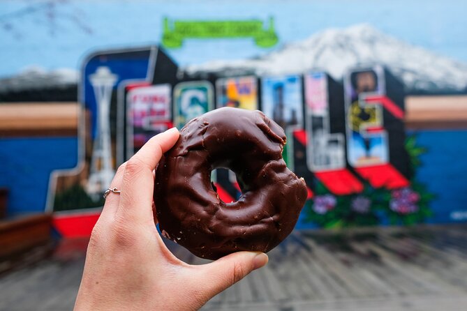 Seattle Holiday Donut Adventure & Walking Food Tour - Stop 3: The Amazon Spheres pause for a Seattle landmark moment