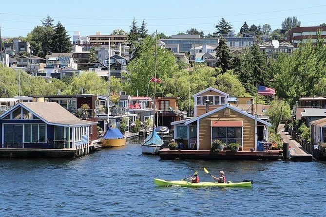 Seattle Locks Cruise - Gas Works Park From the Water: A Coal Plant Turned Hangout