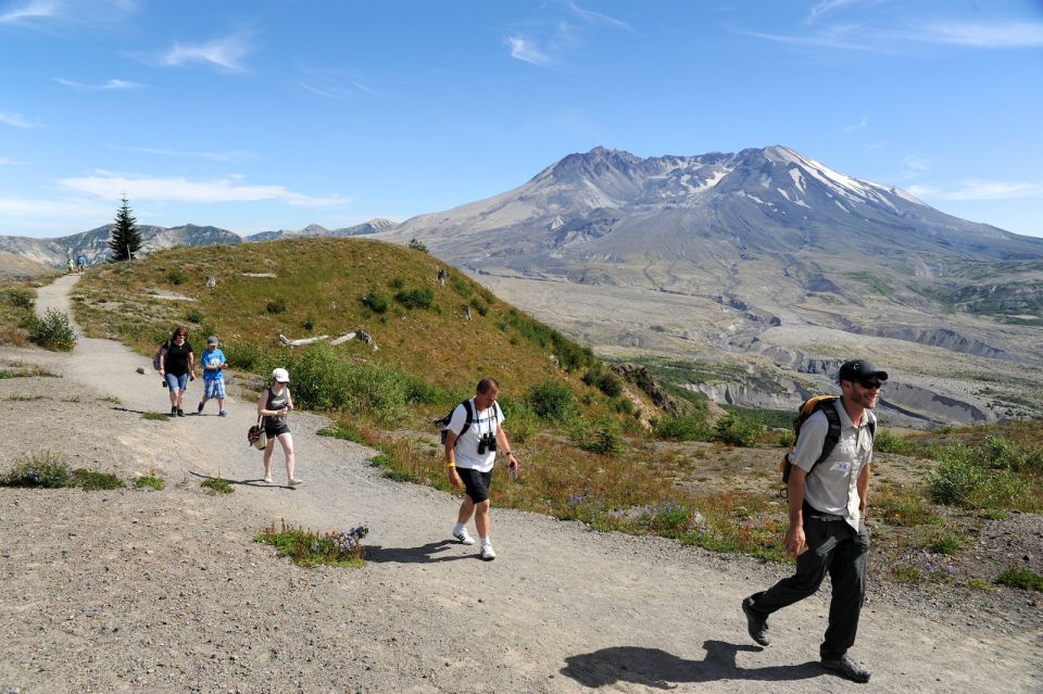 Seattle: Mt. St. Helens National Monument Small Group Tour - Morning starts downtown: coffee, wildlife, and a quick breath of estuary air