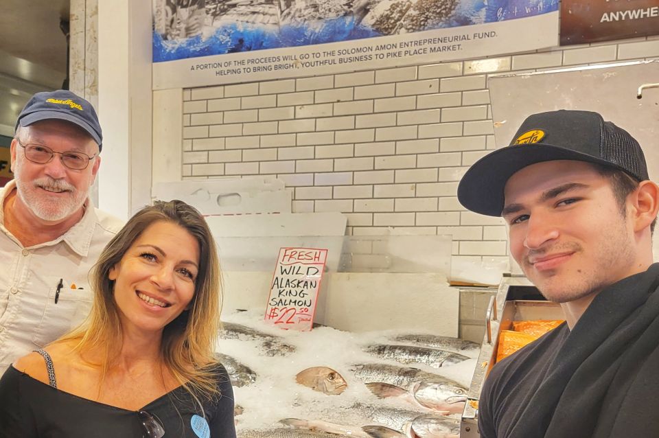 Seattle: Pike Place Market Seafood Tasting Tour - Chef-Led Stories: Pike Place Market History and Fish-Throwing Culture