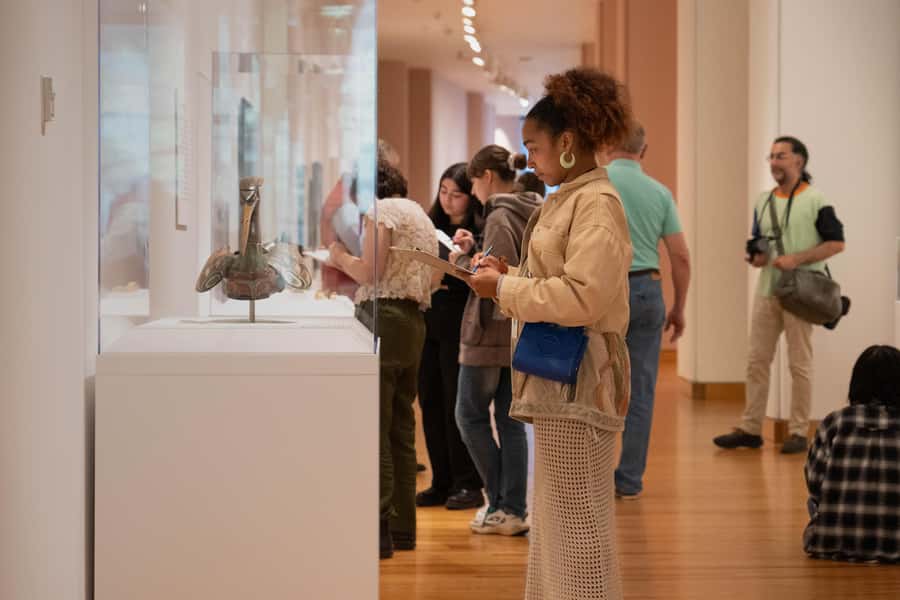 Seattle: Seattle Art Museum Admission Ticket - What the experience feels like with the small-group format