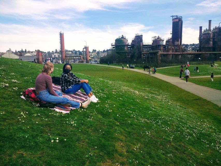 Seattle: Sightseeing Bus Tour with the Ballard Locks - Key things to know before you ride