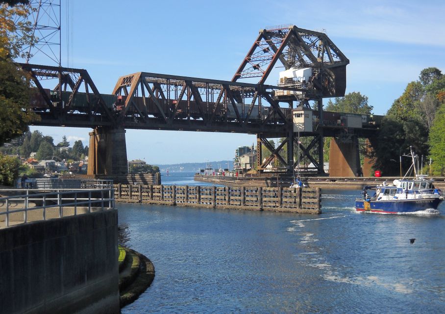 Seattle: Sightseeing Bus Tour with the Ballard Locks - Price and value: does $79 buy a good Seattle hit?