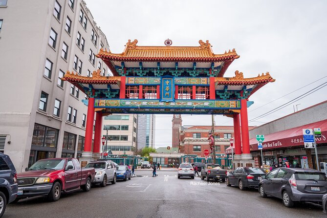 Seattle Sightseeing Scenic Guided Tour and Hop On Hop Off Pass - Hop-On Hop-Off Pass: How to Turn 24 or 48 Hours Into Real Sightseeing