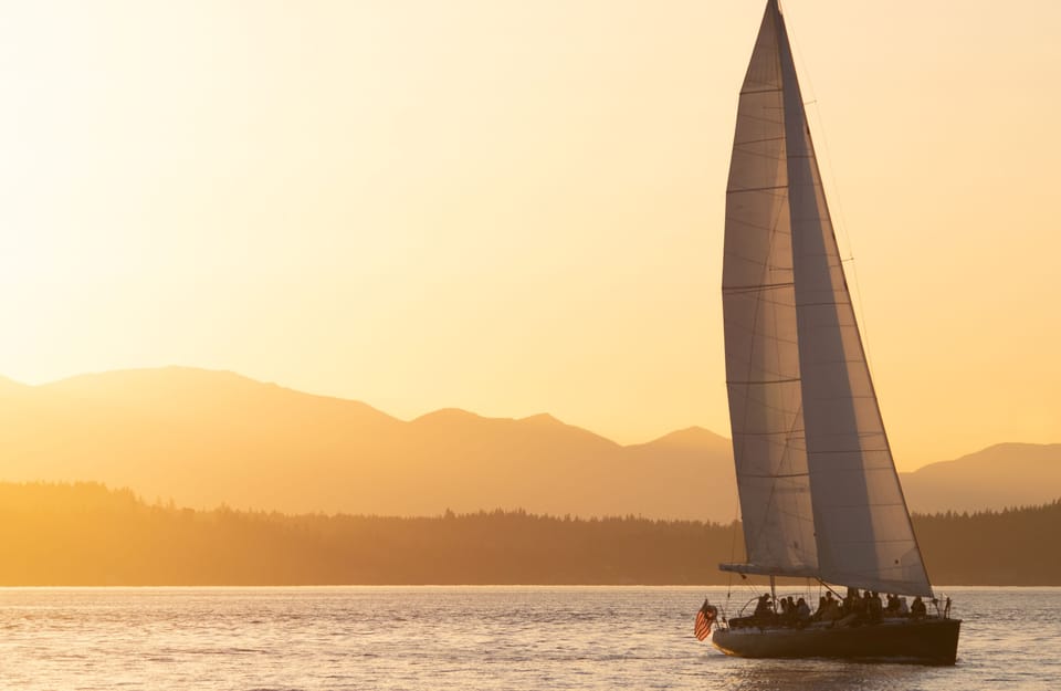 Seattle: Sunset Sailing Cruise - The 70-foot yacht experience: what you’ll notice once you’re on board