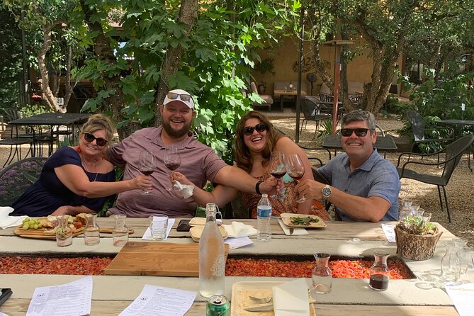 Sip and savor award winning Yakima Valley wines. - Key points about Sip and Savor Yakima Valley Wines