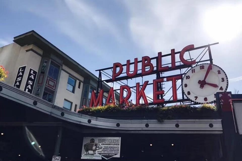 Small Group Seattle Day Tour with Major Attractions,Tea&Deli - Kerry Park: The Quick Skyline Hit You’ll Thank Yourself For