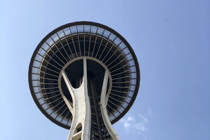 The Best of Seattle and Majestic Snoqualmie Waterfalls - Pioneer Square and Pike Place: The Best Start for First-Timers