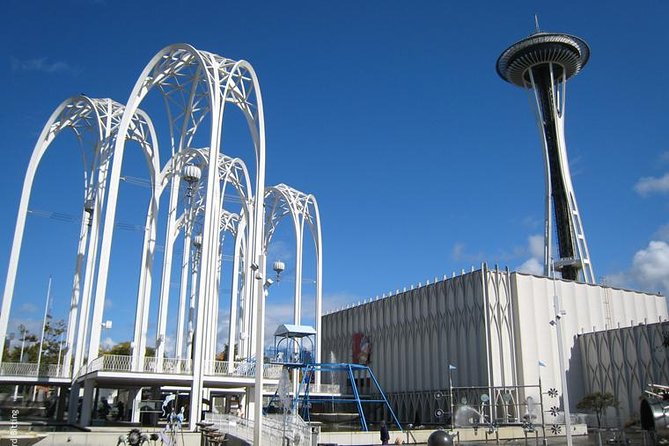 The Best of Seattle City Highlights Tour - Chinatown, Stadium Seattle, and T-Mobile Park Views