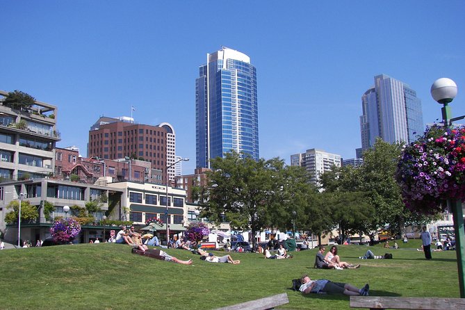 Uncover Seattle: Self-Guided Audio Tour - Start at Victor Steinbrueck Park: why the meeting point matters