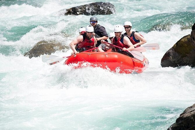 Upper Skagit Introductory Whitewater Rafting Trip - Cold-water reality: wetsuit rental and hypothermia gear