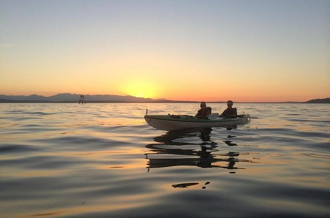 West Seattle Sunset Sea Kayak Tour - Safety briefing + paddling instructions: how confidence gets built fast